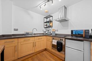Central Manchester Flat by City SuperHost - 6