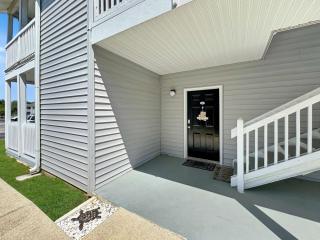 Coastal Retreat - Stay for 6 - 4