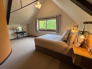 Lime Tree House - Sleeps 12 - Hot Tub - 0