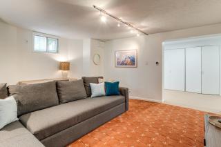 Walkable Apt w/ Off-Street Parking in Cheesman! - 1