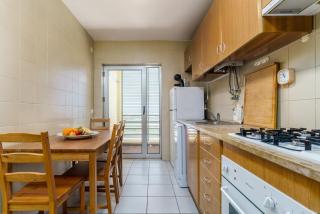 Family Friendly Apartment in Portimão by Lisbeyond - 3