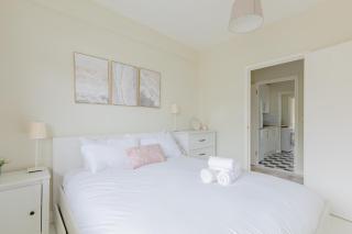 Bright and Welcoming 2BD Flat in South West London - Londra - 7