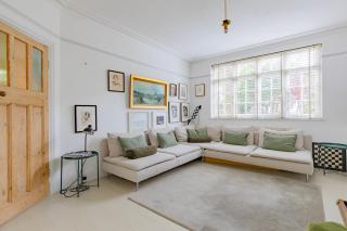 Beautiful Family Home Right By Hampstead Heath - London - 9