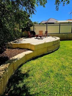 Blenny Park Guesthouse - Yanchep - 1