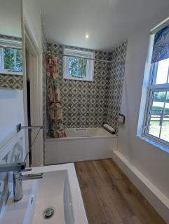 South Lodge, Countryside views near Kingscote Barn - 4