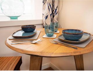 Mercury Holiday Homes - 1 Bedroom Alexander Courtyard-Free Parking - 4