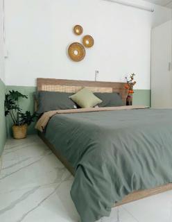 The Hue Homestay - - 8