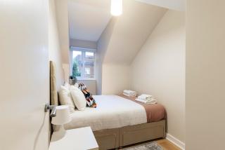 Bright and modern Clapton loft - 8