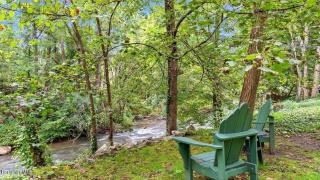 Berkshire Vacation Rentals 1900s Factory Turned Modern Berkshires Retreat - Great Barrington - 8