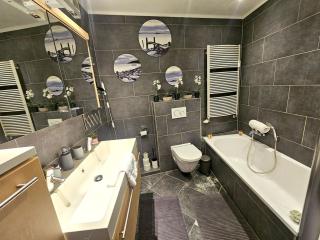 Well-Appointed 2BR flat with terrace&parking-HOL127 - Lussemburgo - 2