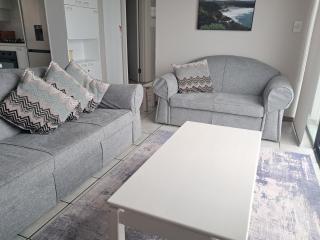 Hiers Ons Weer Upstairs - Herolds Bay - 6