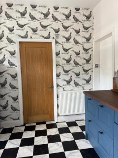 Canal Side Cottage Wakefield - 7