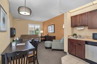 Modern Condo close to Disney with Arcade and BBQ Grill - 8