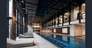 14D Elegant Skyline Abnb 2BR Apartment With Parking And Pool, 8 Min To Monash - 9