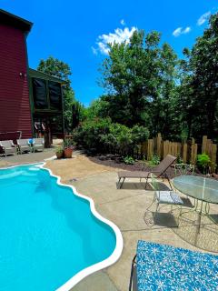 Frog Pond Hollow Lodge - 5