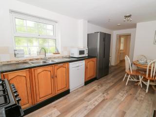 Cariad Cottage - 1