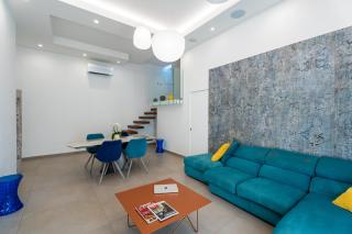 YourHome - AC Luxury House - 2