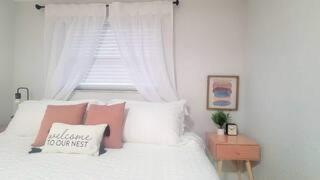 Chic & Stylish House In Tampa Ybor&busch - 1