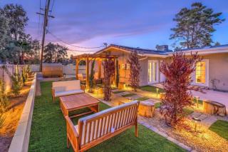 Vegas Mansion: Pool, Spa, Sauna, Theatre, By STRIP - 7