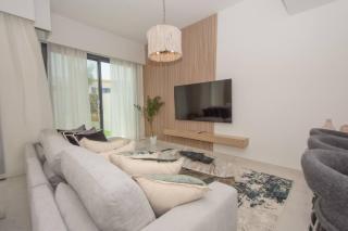 The Modern Escape - 7