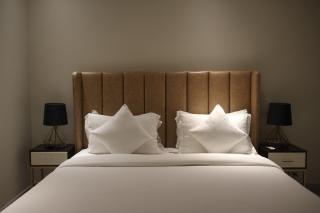 2 Bedroom Apartment with Roof Garden and Gym - The Opus Gulberg 3 - Lahore - 4