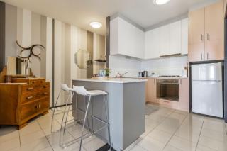 Emporium 2BR Apartment- Amazing Central Location - 5