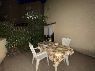 Pavillon Duplex T2/terrasse - 9