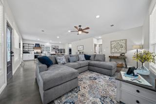 The Lakeside Bungalow New Build on shores of Delaware Bay - - 8