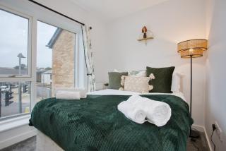 Harveys Yard by Signature Stays - Hayle House - Parking - Sleeps 6 - Hayle - 9