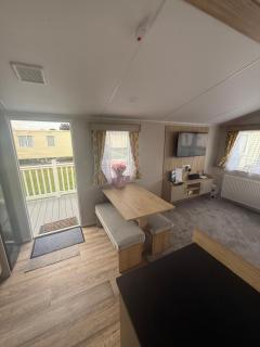 Serenity Holiday Home - 9