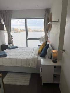 Stylish & Spacious 2BR 2BA, 02 Greenwich - London - 8