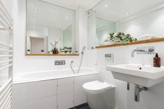 Brick Lane Apartments - 1