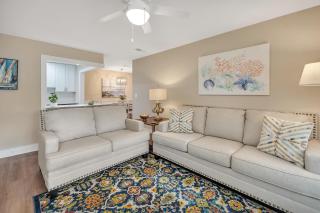 Ocean Walk L8 - 8