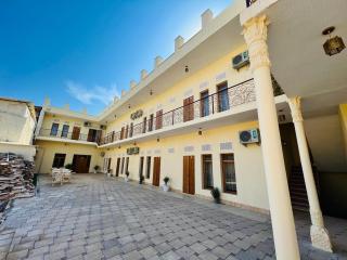 Lola Anti Boutique - Bukhara - 0