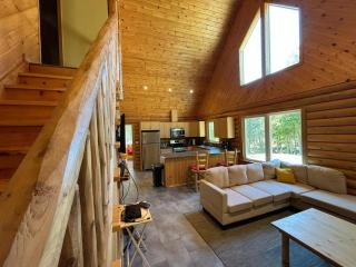 Forest Cabin By National Park & Tobermory - Tobermory - 4