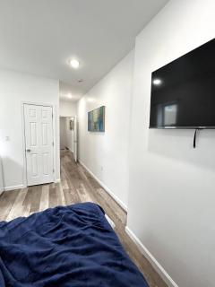 The Grand Central Flat - 8