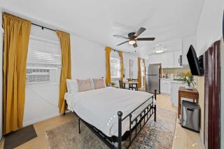 Live like a local - Studio with huge backyard - San Diego - 0