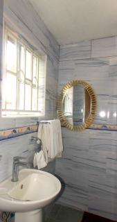 Axis Garden Suites 8-Bedroom Villa Near JKIA & SGR - 6
