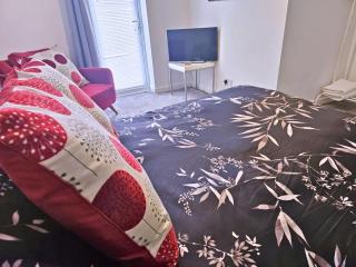 Cosy 2-Bed Retreat -10 Mins to City Centre - Bristol - 6