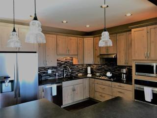 Barnwood Chateau with 2 Master Suites Hot Tub - 2