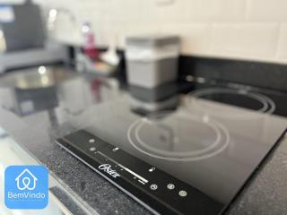 Estúdio Charmoso Com Varanda e Vista Mar - 5