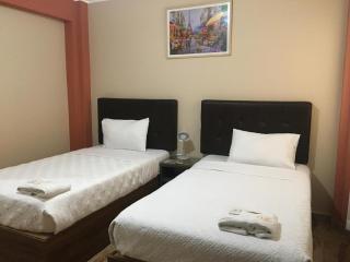 CARDOS HOSTAL - 4