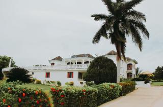 Seaview Chateau - Montego Bay - 9