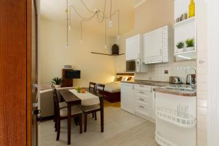 Family Buddha Apartment - Budapest - 0