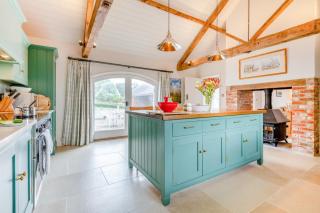 2 Bed in Motcombe oc-t32644 - Sedghill - 4