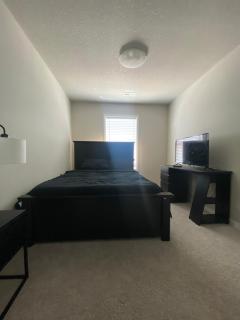 Cozy & Central - Ankeny - 6