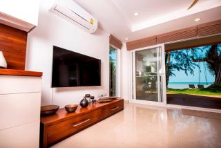 Five Palms Beachfront Villa - 8