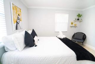 Tranquil & Fully Renoveted Home Near Busch Gardens - Tampa - 3