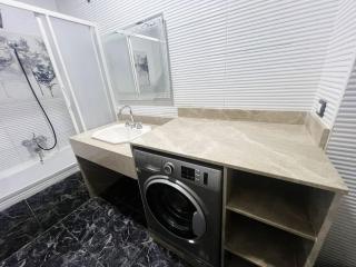 Furnished Apartment-Casa Beverly Hills - Sheikh Zayed - 1
