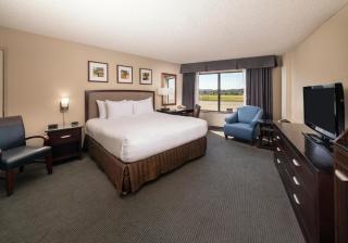 FairBridge Hotel by Concord Plaza - 6